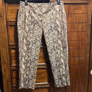Dana Buchman Snakeskin Print Capri Pants